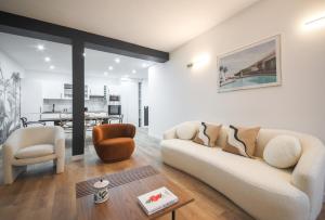 1.Appart 4Pers#2 Chambres#Commerce#FullEquipped