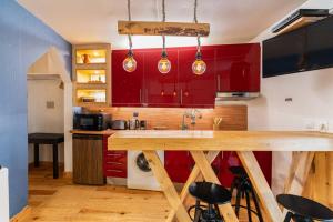1 Bedroom Apartment n03 - Tv. da Madalena