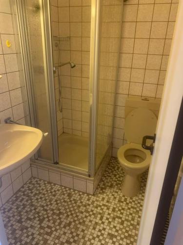 1 Bett Zimmer in ehemaligen Hotel