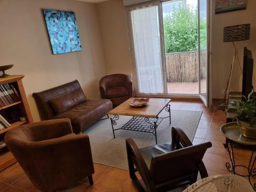 Appartement 1 chambre avec Piscine Uzès france