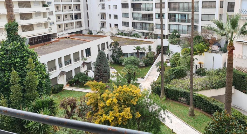 Appartement 1 mn CROISETTE près Martinez 18 Rue Rouaze 06400 Cannes