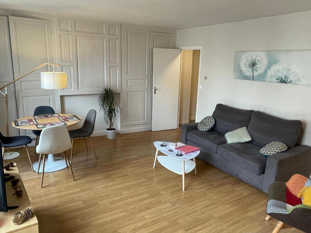 Appartement Appartement \ 1 Rue Poirin Poire, 89800 Chablis