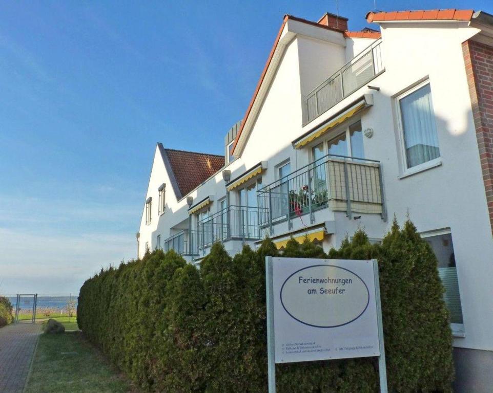 Appartement 1-Zi-FeWo-Studio-direkt-am-Seeufer-perfekte-Lage-barrierefrei Am Seeufer 59b 17192 Waren