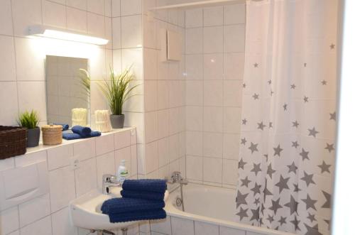 1-Zi-FeWo-Studio-direkt-am-Seeufer-perfekte-Lage-barrierefrei
