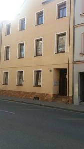 Appartement 1 Zimmer Wohnung für 1-2 Gäste Mittelstraße 20 04639 Gößnitz Thuringe