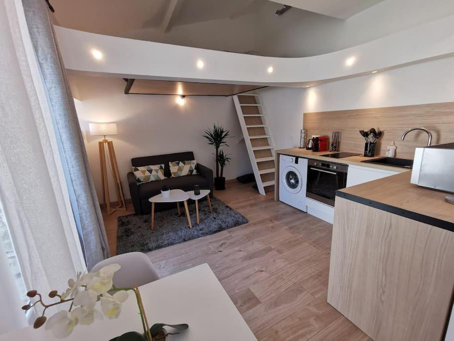 10. Charmant studio proche gare et centre 20bis 20 Rue Alfred de Musset, 26000 Valence