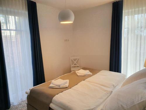 10113-Villa-Camenia-WE-1