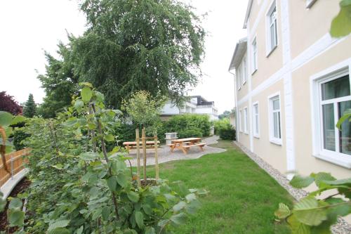 1023- Alte Da h me - Neu