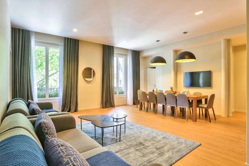 119 - Urban Spacious Apartment Sebastopol Boulevard Sebastopol 113, 75002 Paris