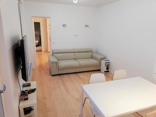 11B Rue Docteur Leneveu