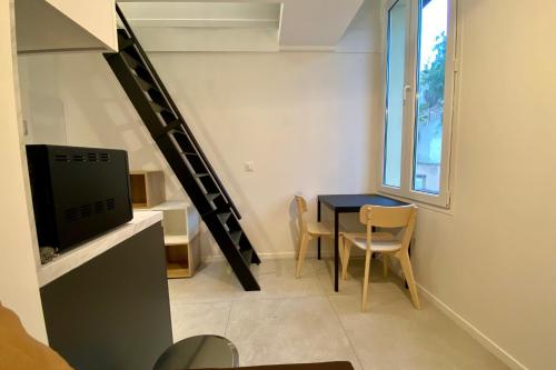 14m renovated with mezzanine in Antibes