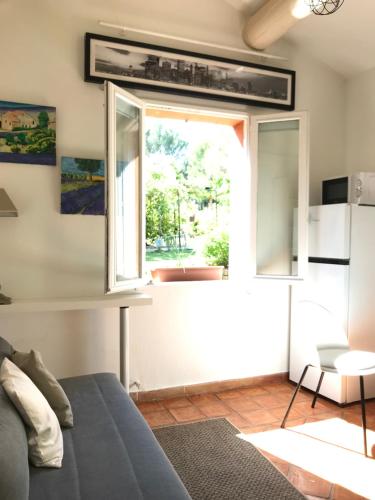 15 MINS AIX-EN-PROVENCE ET LUBERON DANS DOMAINE DE CAMPAGNE PRIVE