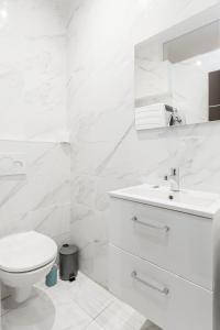 180 Suite Eden, Luxury APT at Sacré Coeur