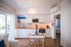 188 Apartments - Petúnia - Pool and Balcony