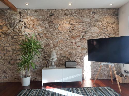 1881 Historical duplex Suite