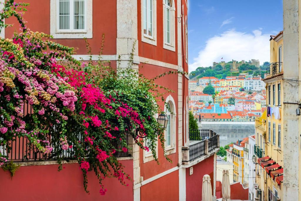 1BR Apartment - Downtown Lisbon Chiado 61 Rua da Condessa 2º Dt, 1200-121 Lisbonne