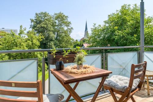 1OG Links Wunderschöne 70m² große 2-Zimmer City Wohnung nähe Salzburg