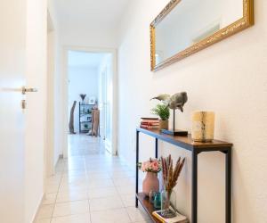 1OG Links Wunderschöne 70m² große 2-Zimmer City Wohnung nähe Salzburg