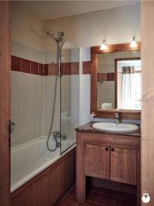 2 bed in Auberge Jerome Residence, Arc 1950