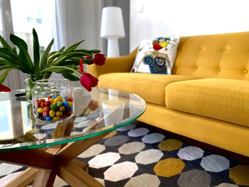 2 Bedroom Apartment - Hyper Center - Kitchen - Tramway - Balcony - Air Conditioner - Wifi