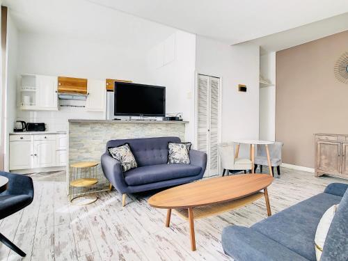 2 Bedroom luxury flat Cannes Center La Croisette