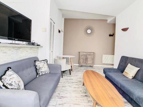 2 Bedroom luxury flat Cannes Center La Croisette