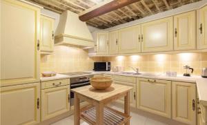 2 bedrooms 2 bathrooms apartment in Old Antibes