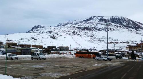 2 bedrooms appartement at Huez 30 m away from the slopes with city view and furnished balcony
