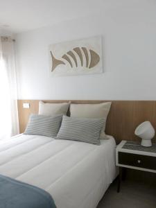 2 bedrooms appartement at Nazare 500 m away from the beach with sea view terrace and wifi