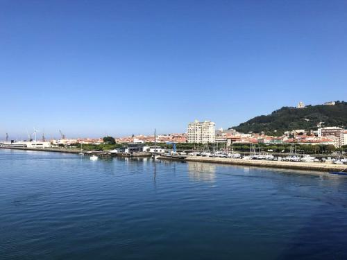 2 bedrooms appartement at Viana do Castelo 150 m away from the beach with sea view balcony and wifi