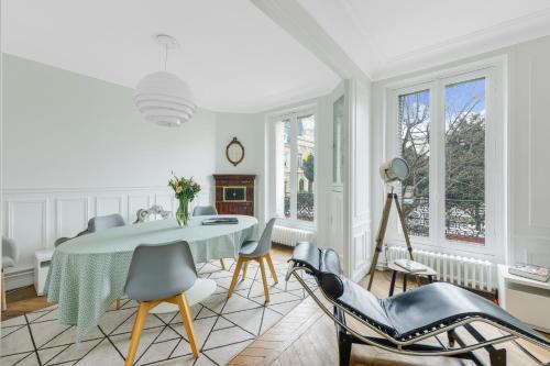 2 bedrooms center of Clichy !
