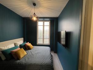 2 Bedrooms with AC, 2 bathrooms, 8 min Eiffel Tower