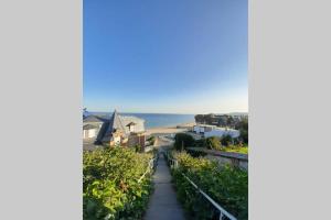 2 chambres, 50m centre ville plage, terrasse wifi