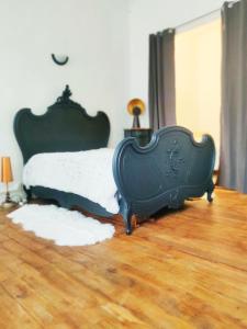 2 chambres 88m2 Extra centre historique Cahors vaste appartement convivial et cosy