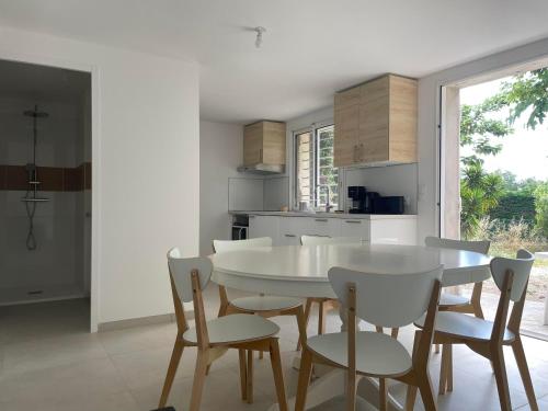 2 chambres et jardin à Bormes - Le Lavandou