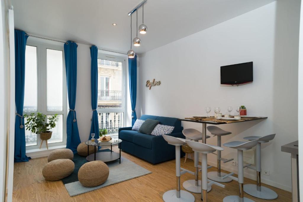 Appartement Appartement 2 chambres situé dans Paris 8éme arrondissement 8 Rue de Moscou, 75008 Paris