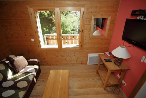 2 Pièces cabine 6 pers aux Carroz (CH2CA)
