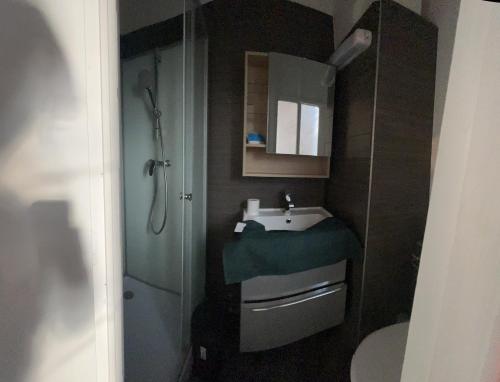 2 pieces la garennes colombes proche Paris