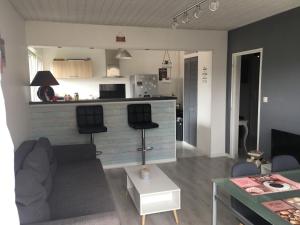 Appartement 2 Pièces - Quartier Calme - Parking gratuit 2EME ETAGE 25 Chemin de la Petite Île 57050 Metz Lorraine