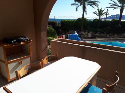2 pièces refait à neuf cannes la bocca