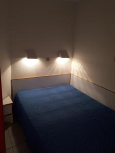2 pièces refait à neuf cannes la bocca