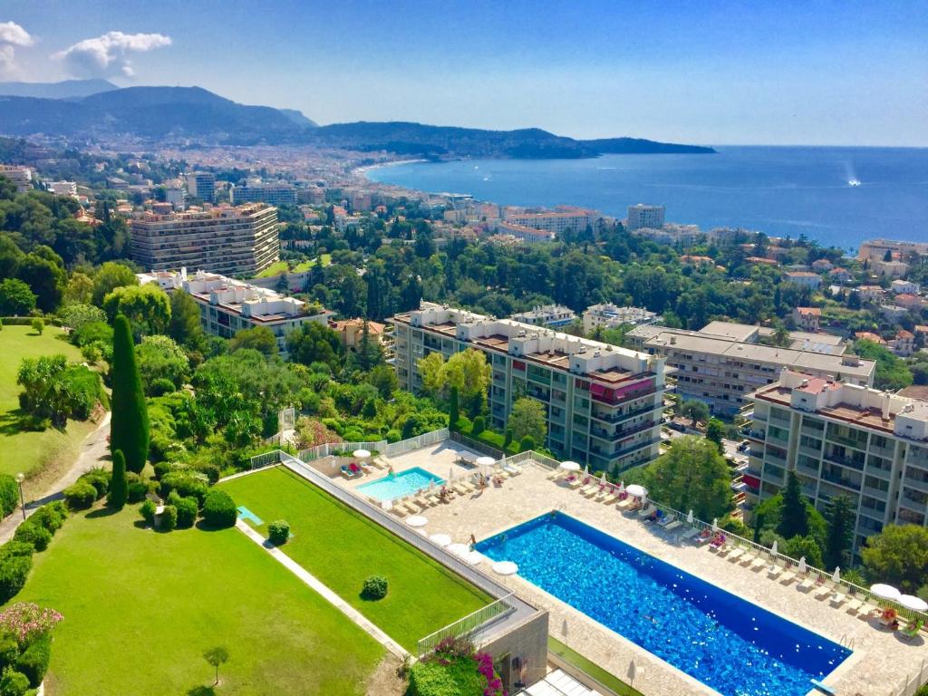 Appartement Appartement 2 pièces vue mer à Nice Fabron les Constellations Piscine 10mn promenade des Anglais Le Vega Avenue Joseph Giordan 42, 06200 Nice