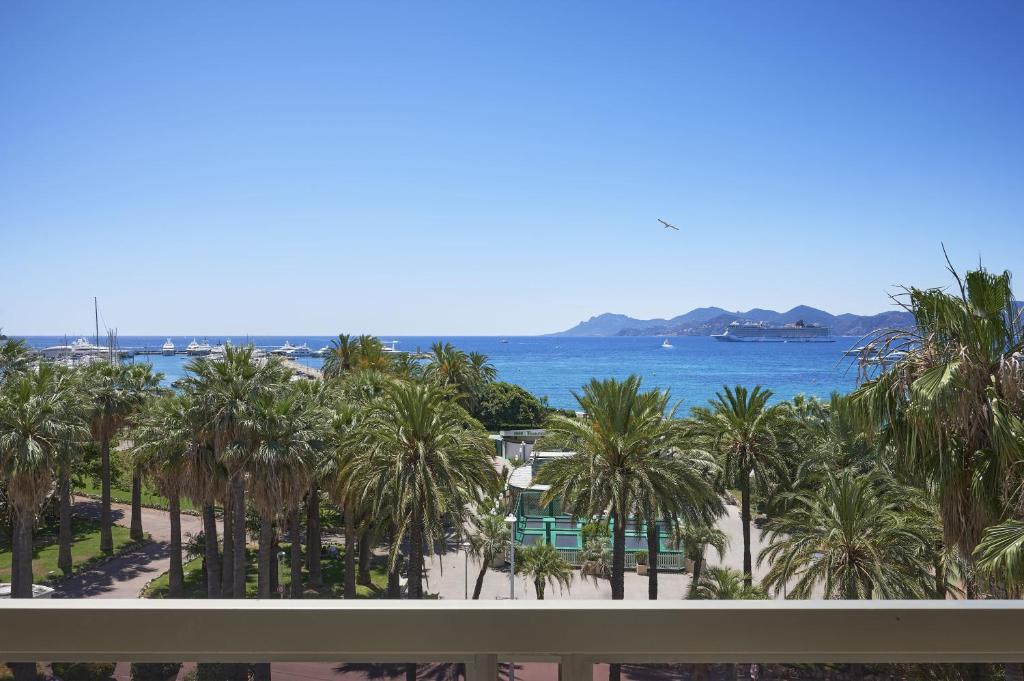 2 ROOM CROISETTE BEACHES Sea View 82 Boulevard de la Croisette, 06400 Cannes