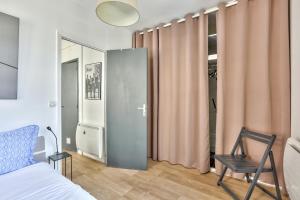 2 room flat in the heart of Montmartre