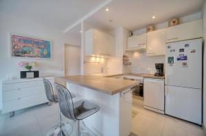 2 rooms Cannes near beaches