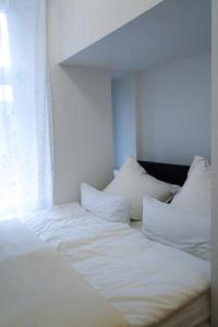 2-Zi. Apartment am Ufer. Boxspringbetten. 2 WC´s.