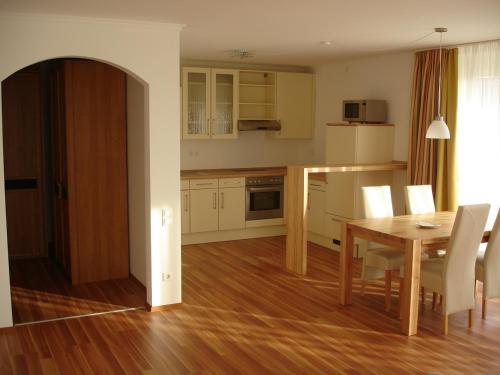 2-Zi. Luxus Appartement mit Bademantelgang zur Wohlfühltherme