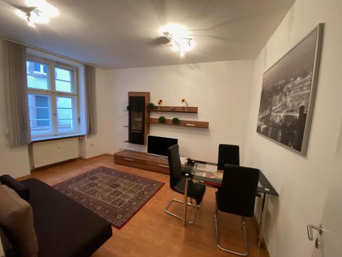 2 Zimmer Appartement am Bismarckplatz Heidelberg