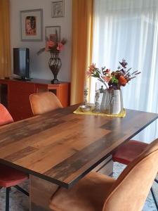 2 Zimmer Domizil am Südhang mit Terrasse