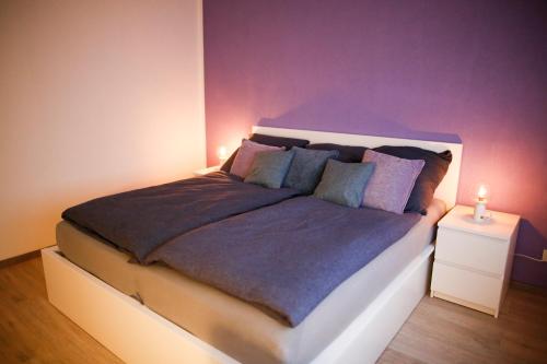 2 Zimmer mit Netflix, Prime, Küche, Bad in Seenähe